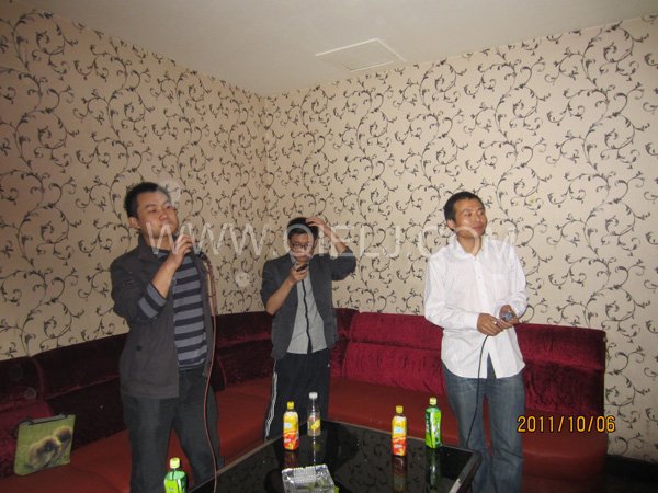 2011年10月，鄭州企鵝糧油機械有限公司--外貿部，十一國慶節(jié)團體活動！(圖6)