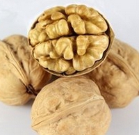 核桃深加工——核桃油，核桃粉，核桃工藝品，活性炭制品(圖1)
