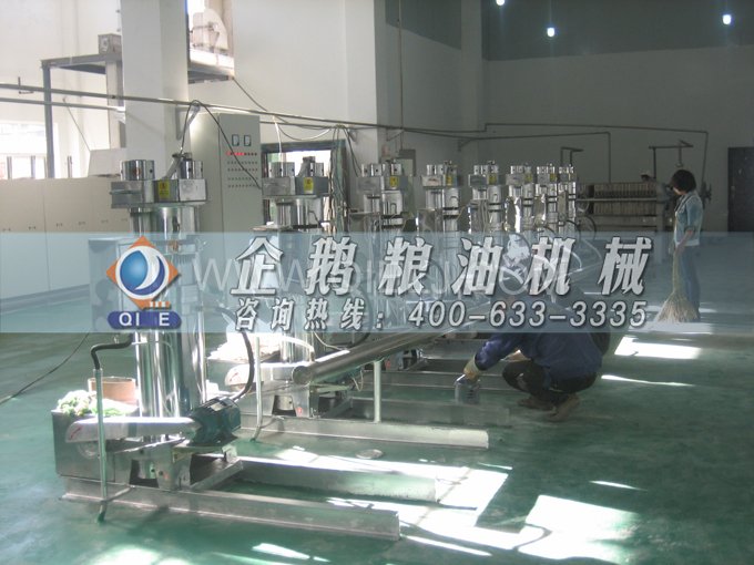 芝麻油壓榨處理設(shè)備，企鵝牌液壓榨油機(jī)勇于創(chuàng)新生產(chǎn)效率高(圖5)